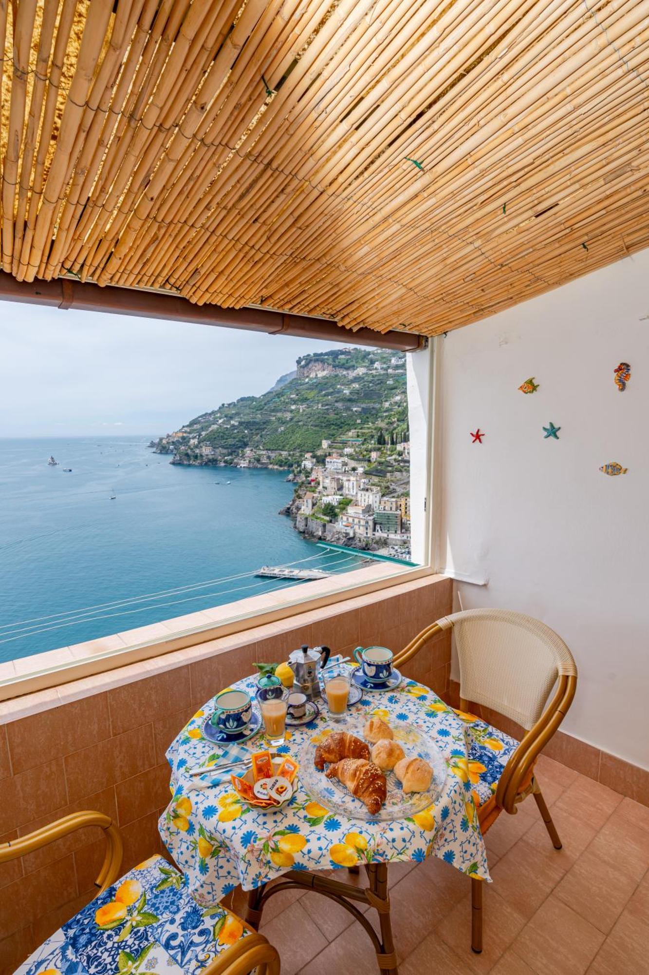 Villa Casa Maria Vittoria Minori Exterior foto